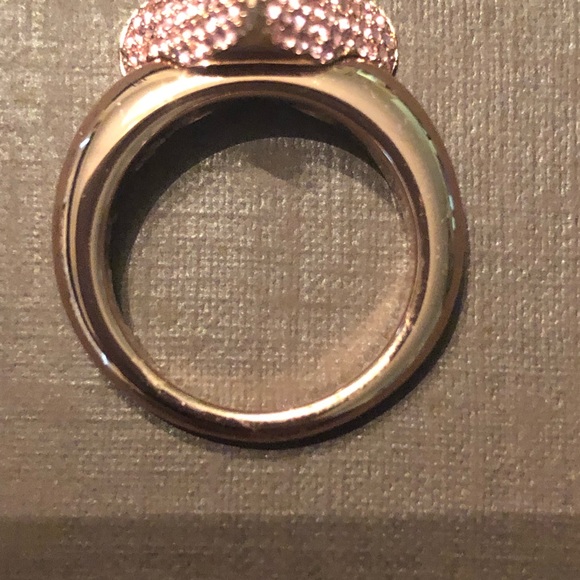 Louis Vuitton V ring rose gold swarosky crystals - Picture 7 of 8